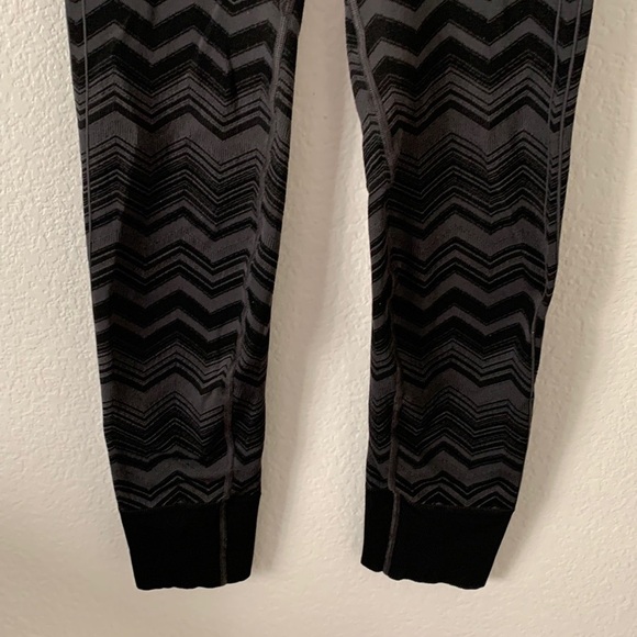 Lululemon Leggings - Picture 4 of 9